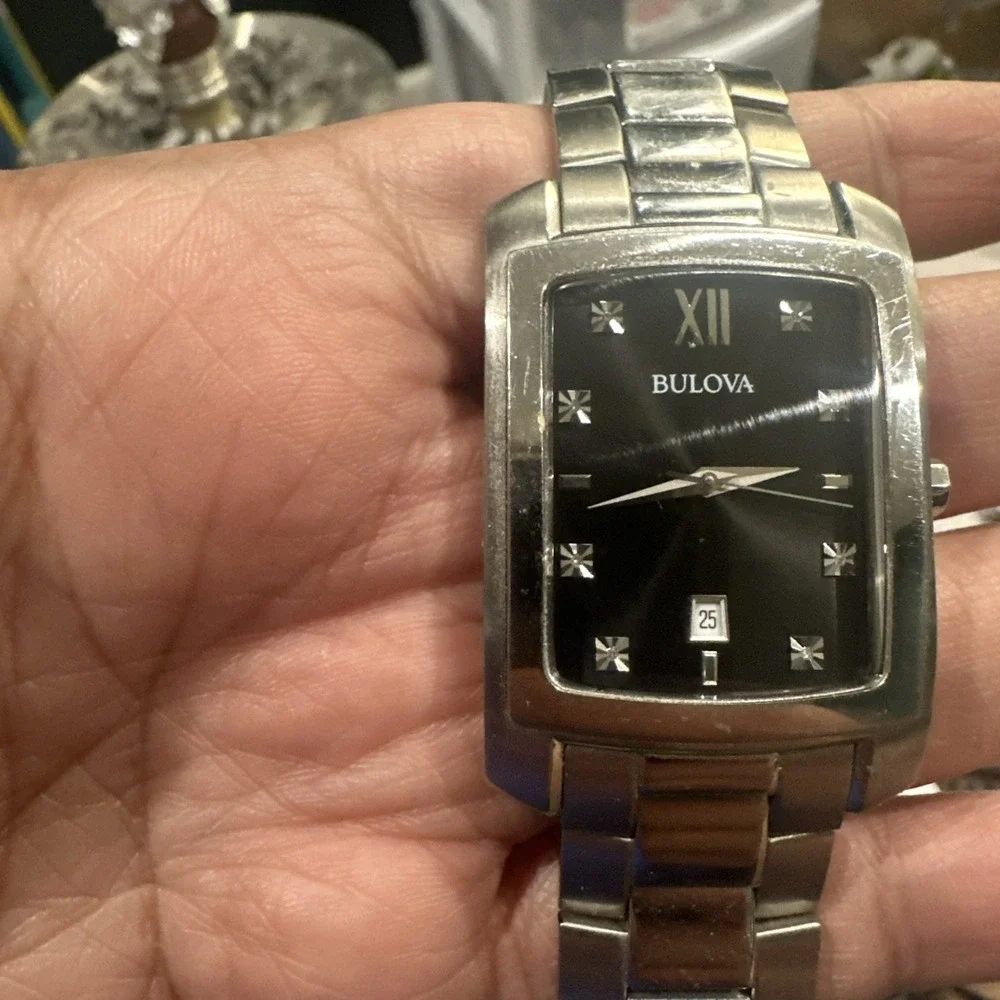 Working Bulova 96D125 Mens Watch Silver Rectangle Black Dial Quartz 31mm Fit 9in